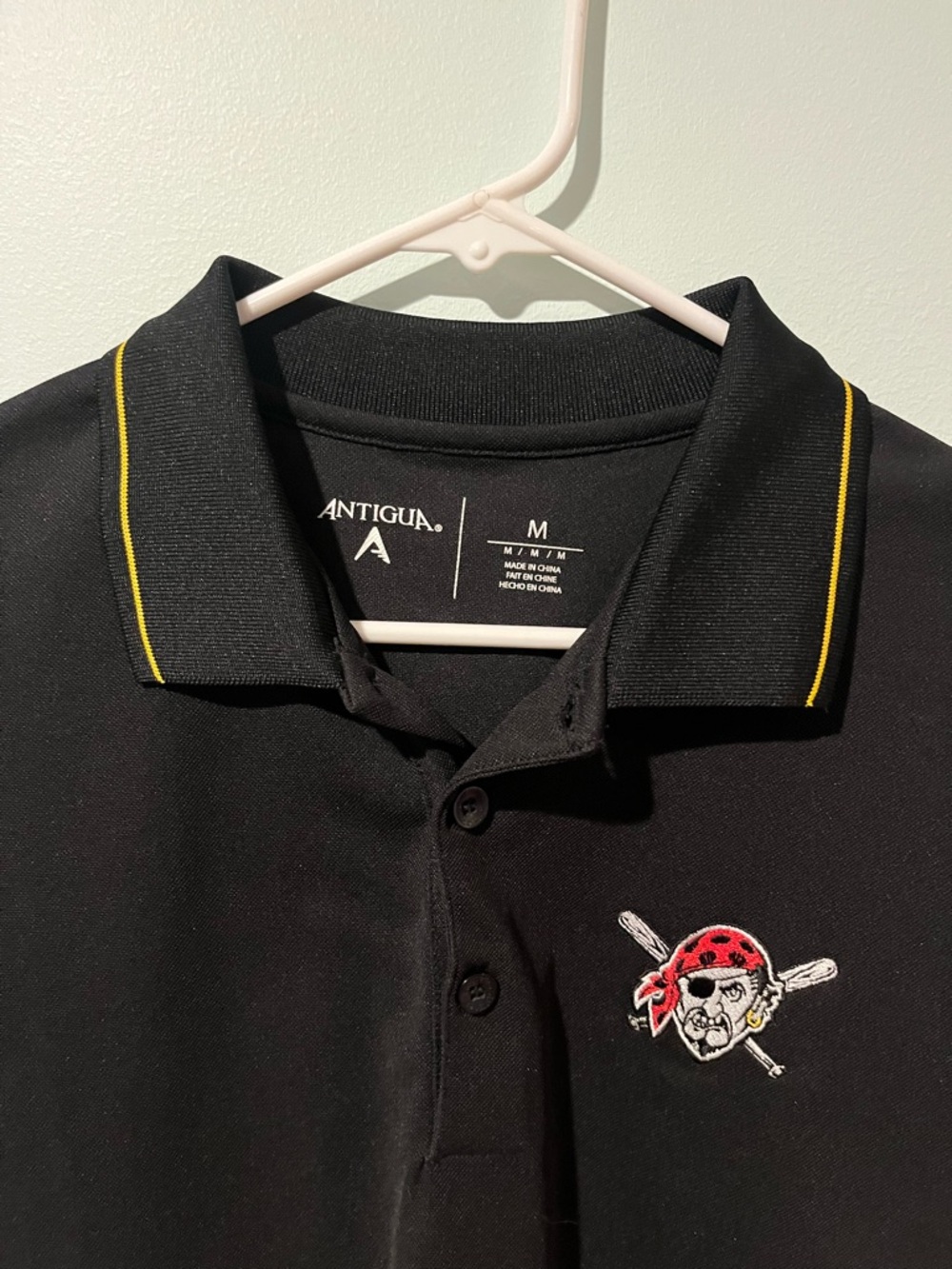 Antigua MLB Men’s Pittsburgh Pirates Black Polyester Polo with Buttons, Size Med - Picture 2 of 7